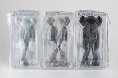 Small Lie Companion (Grey)