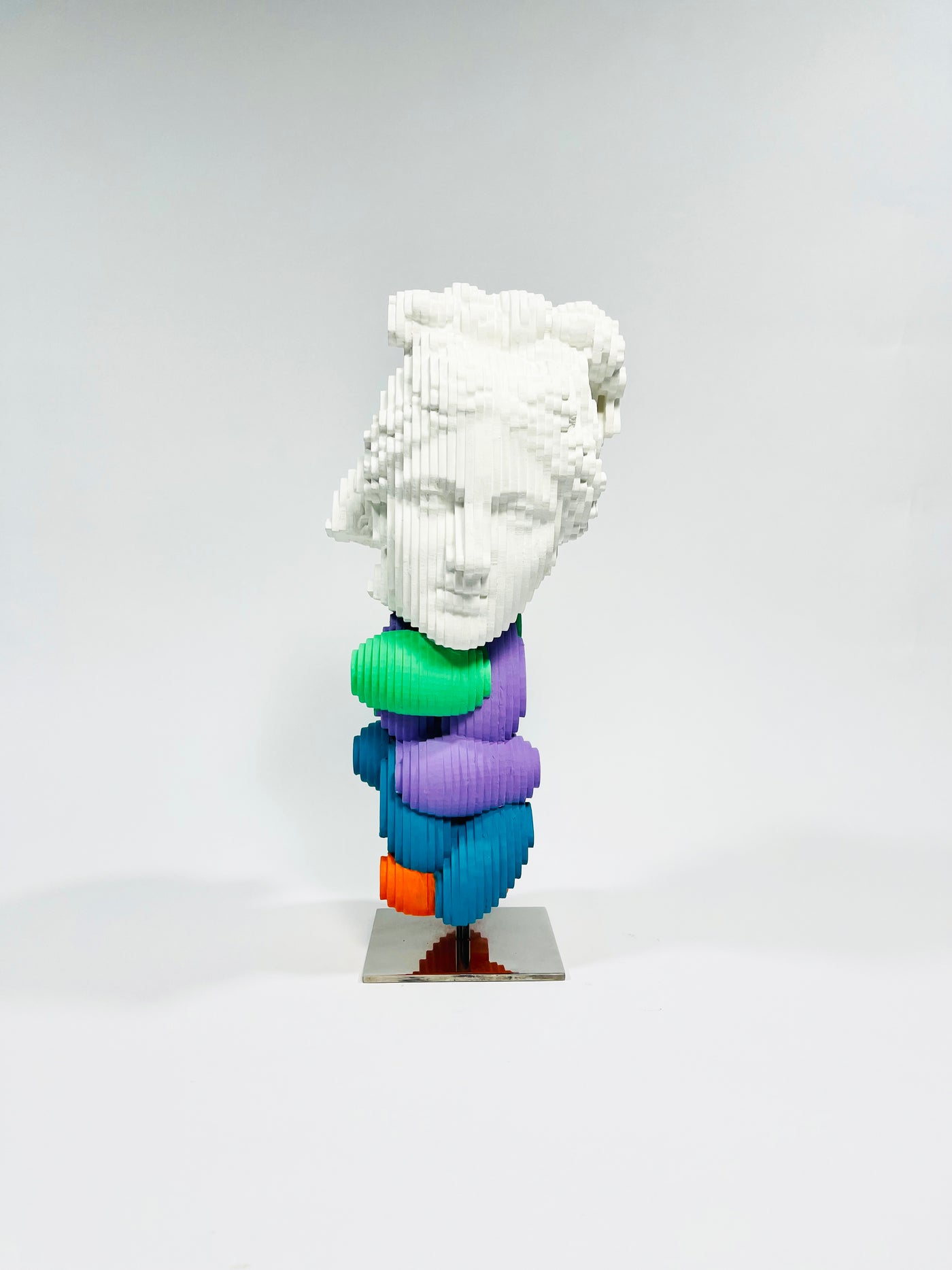 Daniele Fortuna - Thologiny Candies - 2023 - Acrylic on wood - Unique sculpture